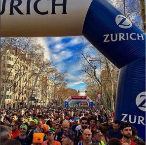 Barcelona half marathon start line